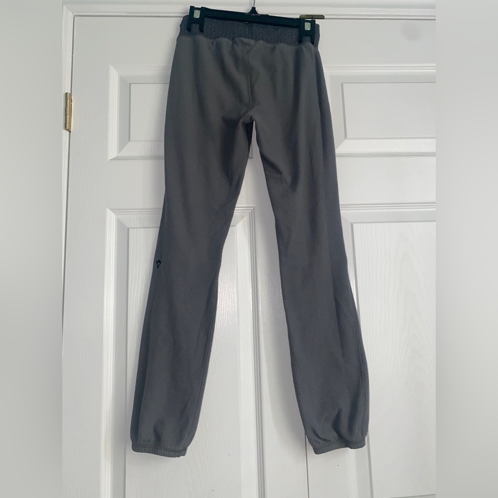 Ivivva Sweatpants